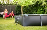 Sfeerbeeld focus op zwembad