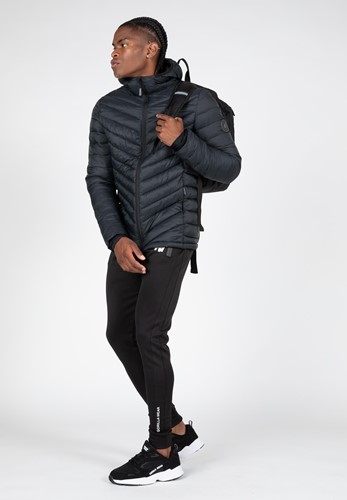 osborn-puffer-jacket-black-model3