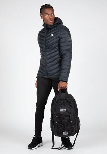 osborn-puffer-jacket-black-model4