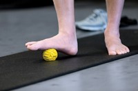 SKLZ Foot Massage Ball 6