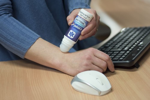 Cool-X Cold Gel Roll-on 75 ml-3