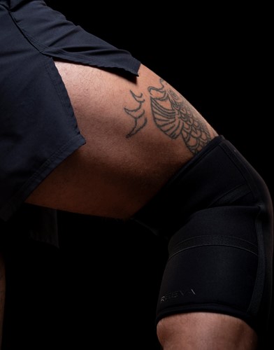 Reeva Powerlifting Knee Sleeves Rigid
