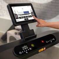 Centr RUNR-S touchscreen