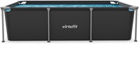 Vooraanzicht op ooghoogte van het rechthoekige VirtuFit zwembad in de moderne kleur antraciet.
