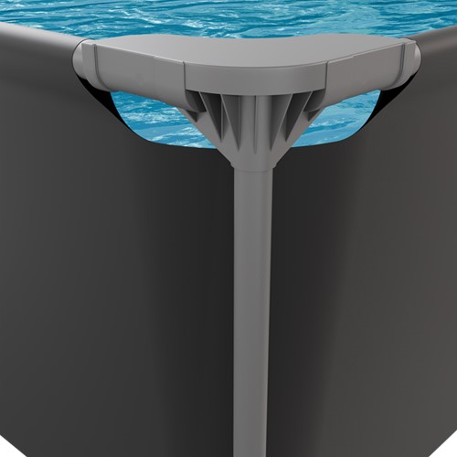 Detailopname van de versterkte hoekverbinding en de stabiele frameconstructie van het VirtuFit zwembad.
