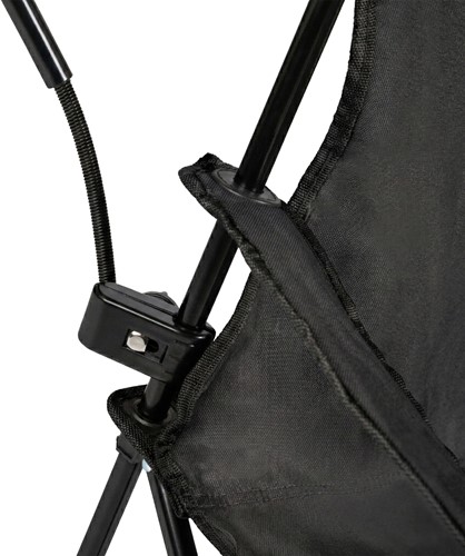 Detailopname van de verstelbare klembevestiging van de VirtuFit stoelparasol