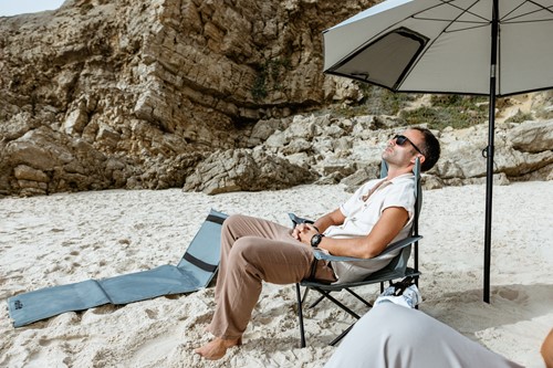 VirtuFit Opvouwbare Camping Stoel - Strandstoel - Grijs - sfeerafbeelding 1